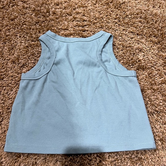 Crop top bundle - Picture 6 of 6